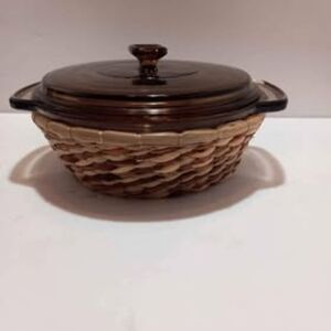 Glass Casserole Dish with Woven Basket Holder